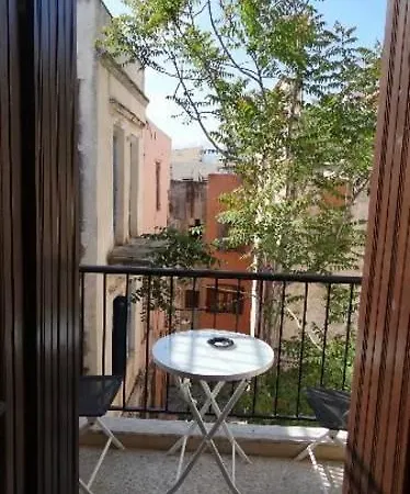 アパートホテル Iason ハニア